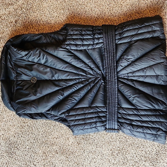 Lululemon | Rare Reversible Quilted Puffer Vest - Picture 7 of 17